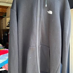 2x mens north face hoodie